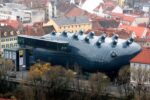 Graz_Kunsthaus_vom_Schlossberg_20061126