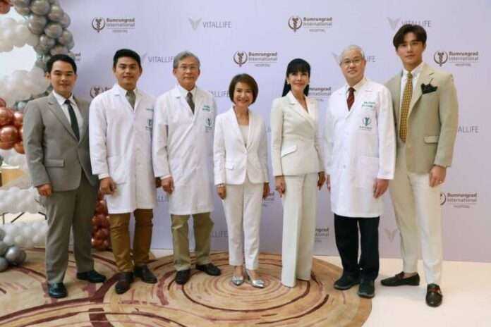 ภาพหมู่หลัก pic1