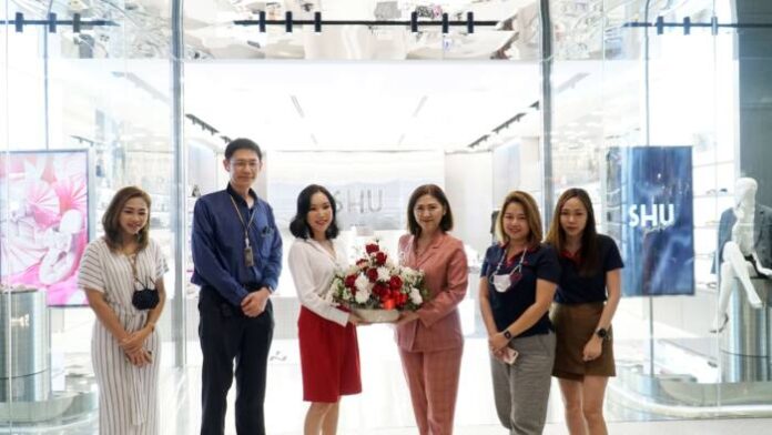 รูปเปิดสาขา-ปิ่นเกล้า