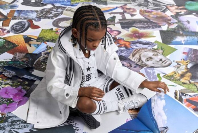 Burberry Spring Summer 2021 Childrenswear Campaign-001-resize