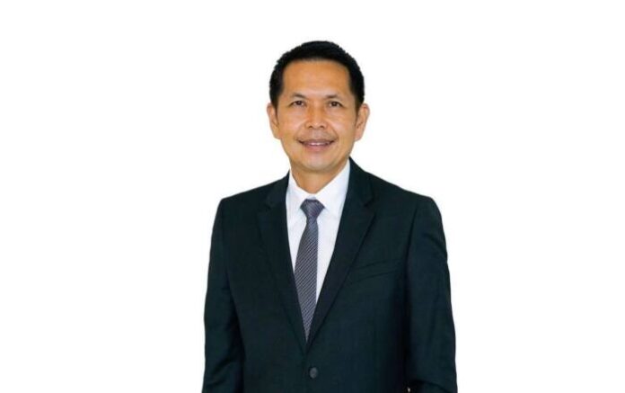 นายนำพล มลิชัย กรรมการผู้จัดการ บริษัท เอสซีจี เซรามิกส์ จำกัด (มหาชน) COTTO