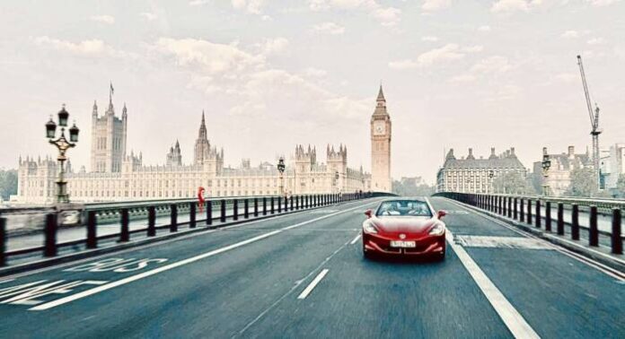 MG CYBERSTER Charging Into The Future (1)