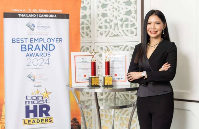 2.ณัฏฐณิชา วรวรรณเศรษฐ์ รองประธานอาวุโสฝ่ายสนับสนุนการบริหารงานในองค์กร ซันโทรี่ เบเวอเรจ แอนด์ ฟู้ด ประเทศไทยและอินโดไชน่า