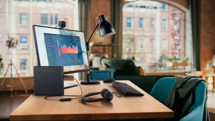 Dell Pro Wireless ANC Headset-Lifestyle