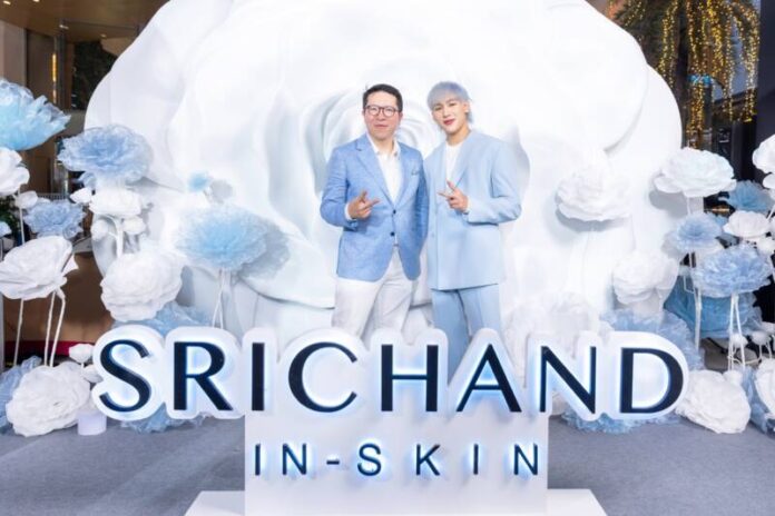 2. คุณรวิศ หาญอุตสาหะ และ แบมแบม กันต์พิมุกต์ ภูวกุล