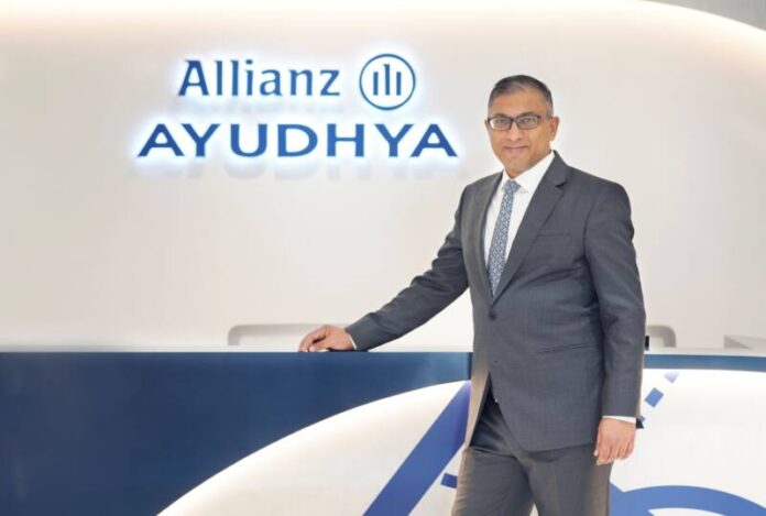 AZAY_อามัน คาพัว