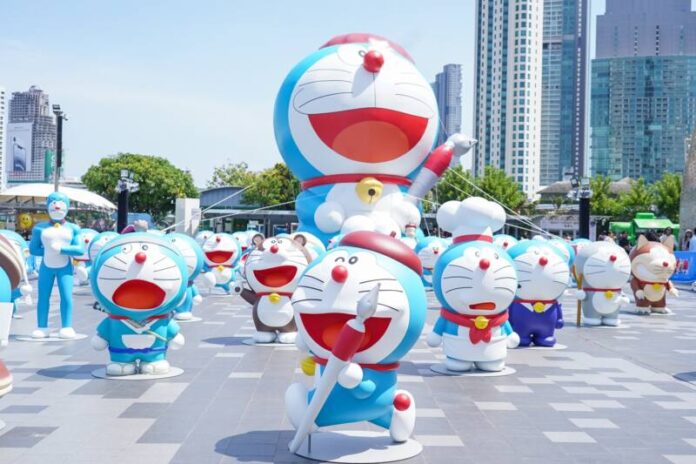 01 - 100% Doraemon in Town โดราเอมอนยักษ์ปรากฏตัวริมแม่น้ำเจ้าพระยา