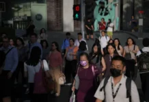 สิงคโปร์เผยประชาชน “ไม่นับถือศาสนา” เพิ่มเกือบ 1 ใน 4 ของประเทศ ขณะที่พุทธ คริสต์ และอิสลามลดลง