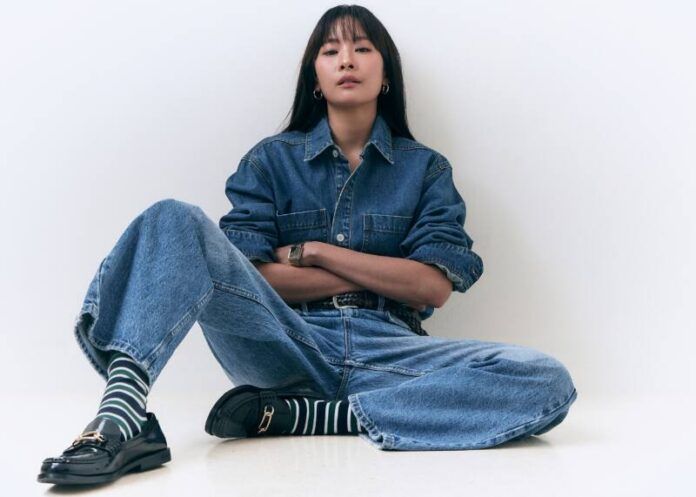 007 CC DOUBLE O No Need to Fit In, Denim finds its way